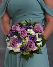 Bridesmaid Classic Lavender Hand-Tie Bouquet