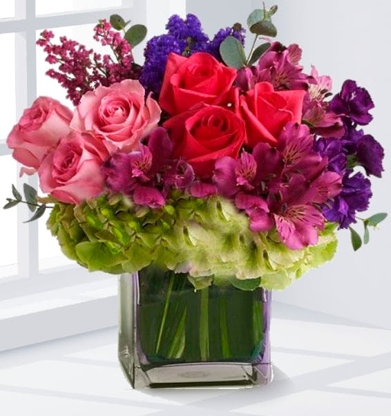 The Exquisite Beauty Bouquet by Carithers Flowers. Same day National