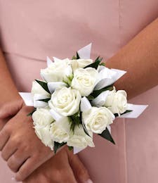 Deluxe White Sweetheart Rose Wrist Corsage
