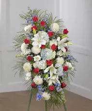 Patriot Garden Sympathy Spray