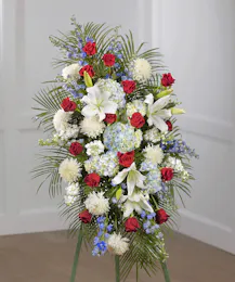 Patriot Garden Sympathy Spray