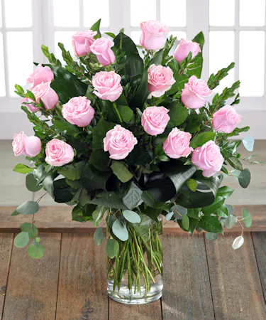 Tiffany Pink Ecuadorian Mountain Roses, hand-picked in the high elevations where the combination of full sun & cool temperatures create the perfect rose.