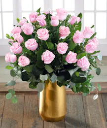 Tiffany Pink Luxury Roses