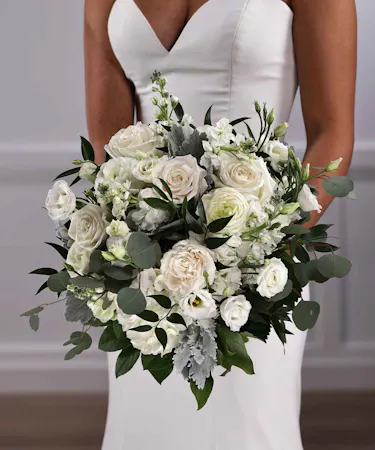 Bridal Bouquet - Loose white pave garden bouquet