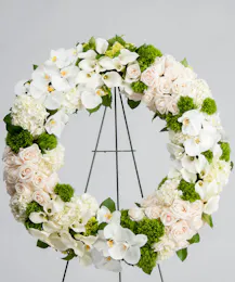 Cherished Memories Wreath